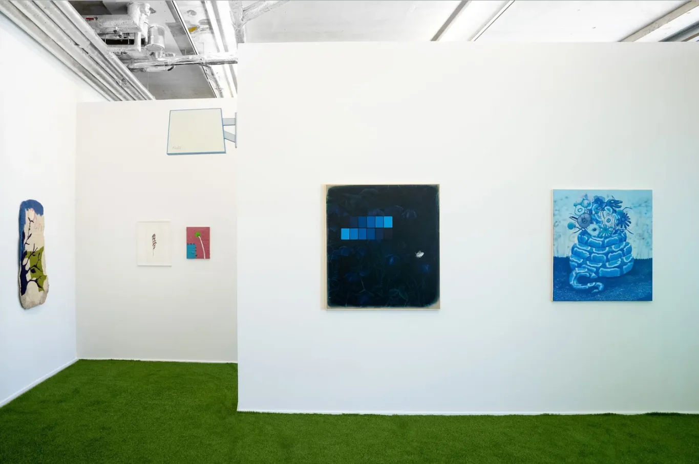 2022 - Infinite Flowers - Plus-One Gallery (BE) (2 of 2)